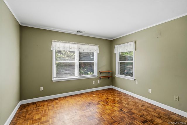 16 Ocean Avenue, East Patchogue, NY 11772