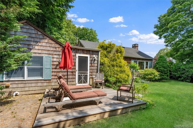 16 Ocean Avenue, East Patchogue, NY 11772