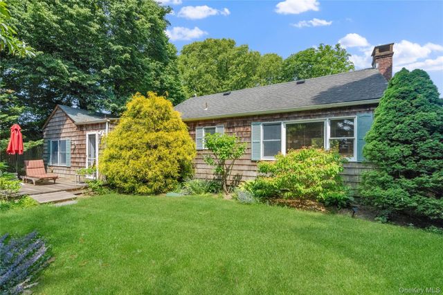 16 Ocean Avenue, East Patchogue, NY 11772