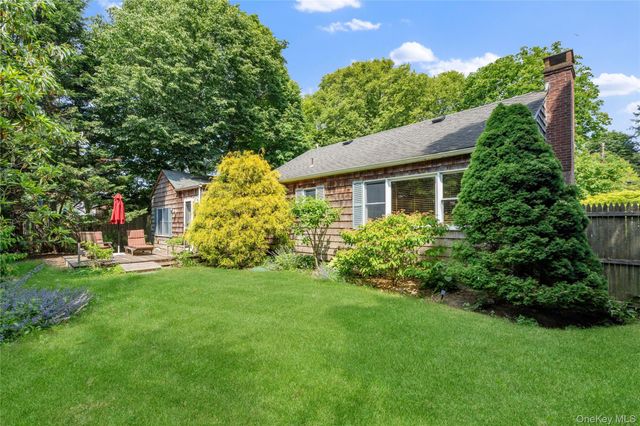 16 Ocean Avenue, East Patchogue, NY 11772