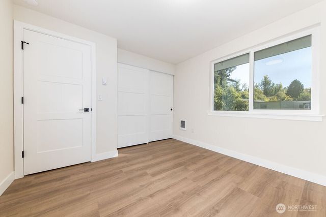 6314 Valley Avenue E, Fife, WA 98424