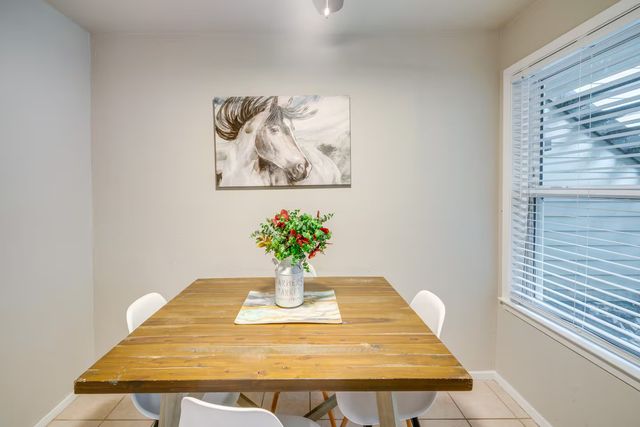 6900 Skillman Street 102, Dallas, TX 75231