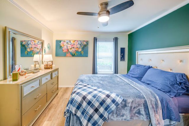 6900 Skillman Street 102, Dallas, TX 75231