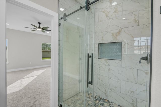 1409 N Avenue S, Freeport, TX 77541