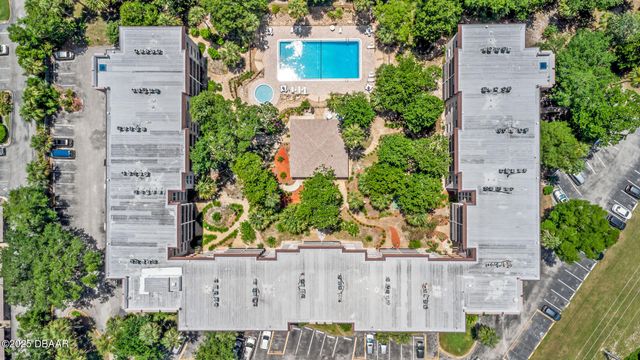 640 N Nova Rd Apt 213, Ormond Beach, FL 32174