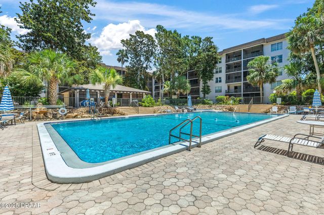 640 N Nova Rd Apt 213, Ormond Beach, FL 32174