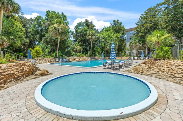 640 N Nova Rd Apt 213, Ormond Beach, FL 32174