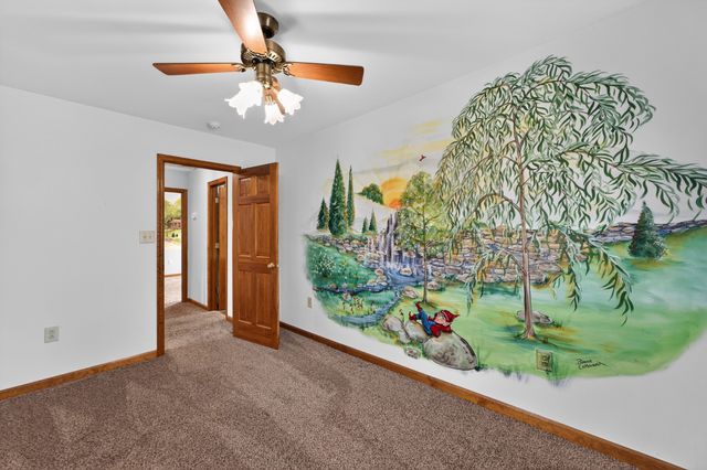 2105 Alpine Dr, Columbia, TN 38401