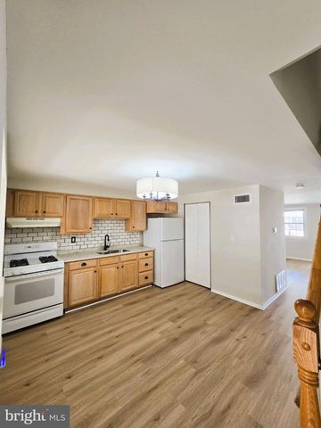 7842 SAINT BRIDGET LN, Baltimore, MD 21222
