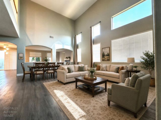 9818 Black Swan Dr, Elk Grove, CA 95624