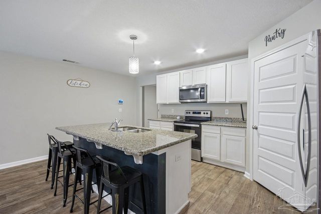 4656 Red Oak Dr, Milton, FL 32583
