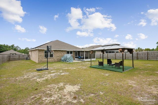 4656 Red Oak Dr, Milton, FL 32583