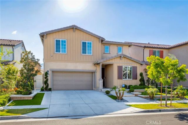 2227 Melogold Way, Corona, CA 92883
