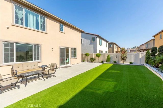 2227 Melogold Way, Corona, CA 92883