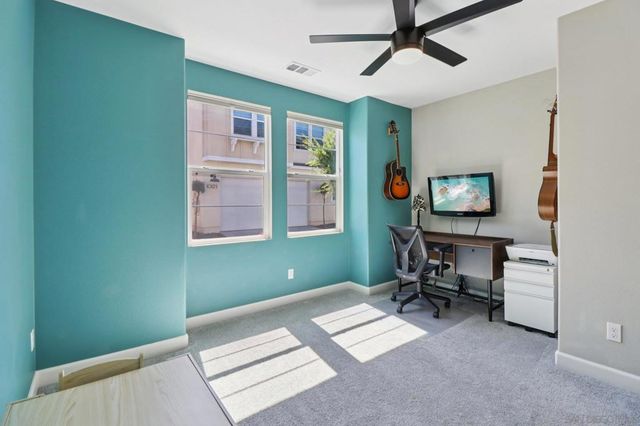 10128 Hercules Way, Spring Valley, CA 91977