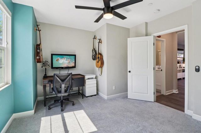 10128 Hercules Way, Spring Valley, CA 91977