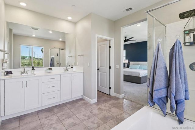 10128 Hercules Way, Spring Valley, CA 91977