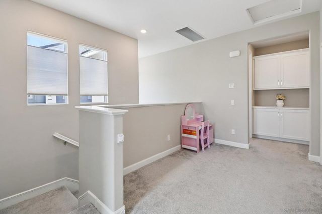 10128 Hercules Way, Spring Valley, CA 91977