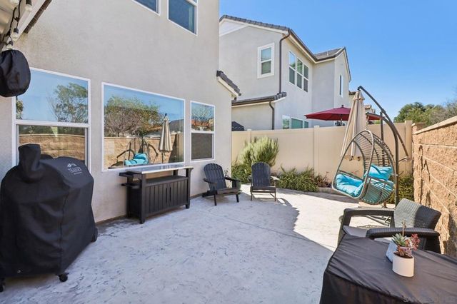 10128 Hercules Way, Spring Valley, CA 91977