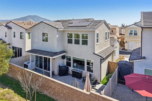 10128 Hercules Way, Spring Valley, CA 91977