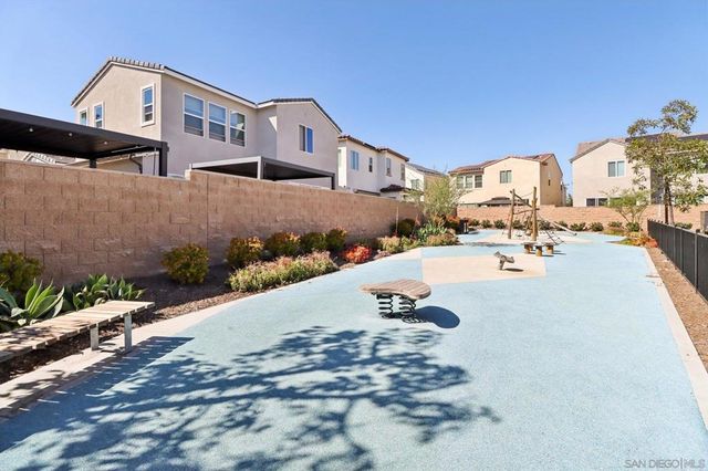 10128 Hercules Way, Spring Valley, CA 91977