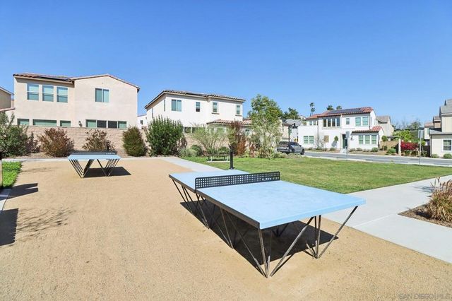 10128 Hercules Way, Spring Valley, CA 91977