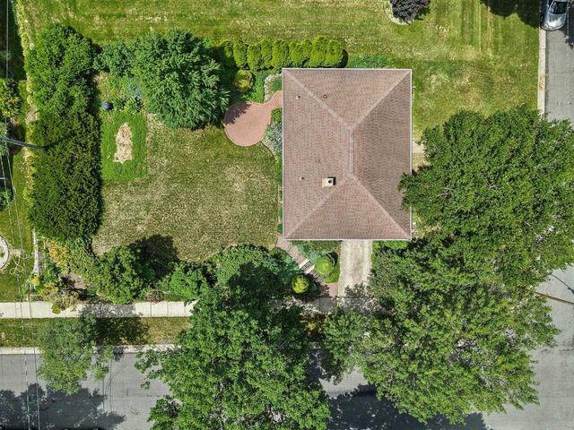 5001 Tocora Lane, Madison, WI 53711