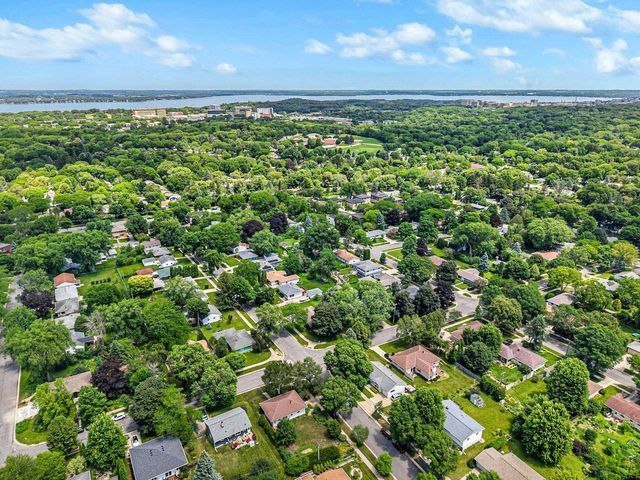5001 Tocora Lane, Madison, WI 53711