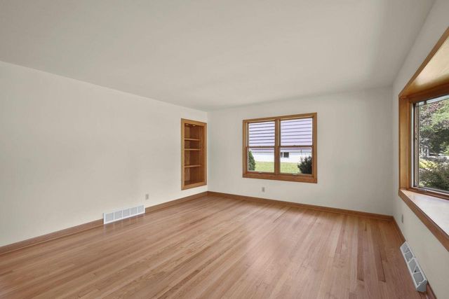 5001 Tocora Lane, Madison, WI 53711