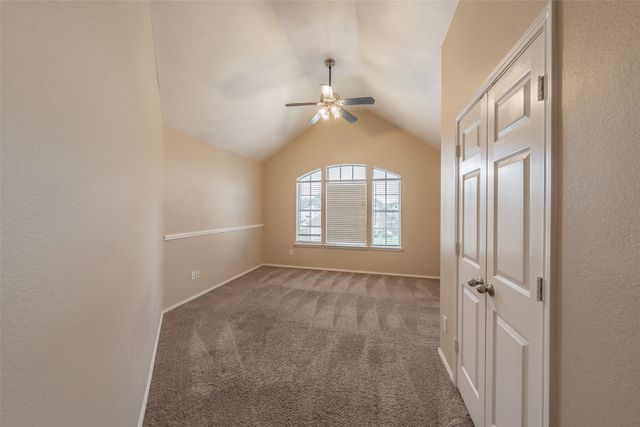 5509 Mt Mckinley Road, Fort Worth, TX 76137