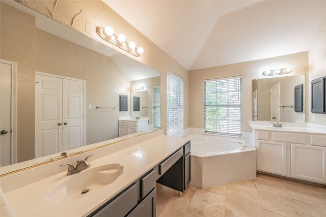 5509 Mt Mckinley Road, Fort Worth, TX 76137