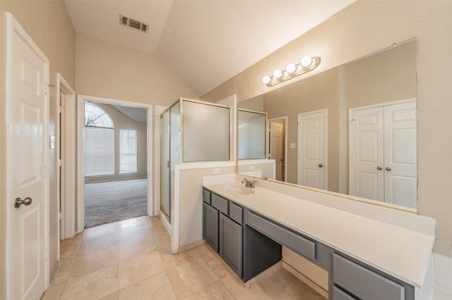 5509 Mt Mckinley Road, Fort Worth, TX 76137