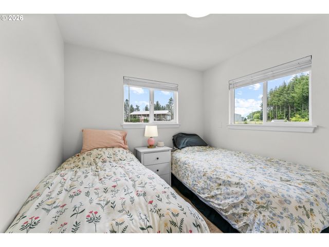 28960 Se CURRIN Rd, Estacada, OR 97023