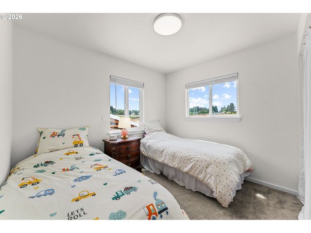 28960 Se CURRIN Rd, Estacada, OR 97023