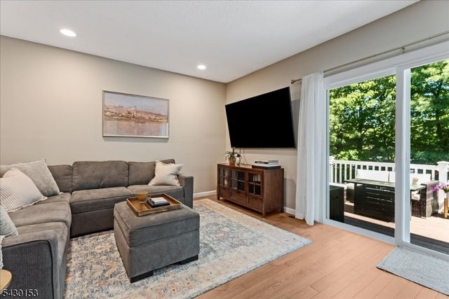2103 Park Pl, Springfield Twp., NJ 07081