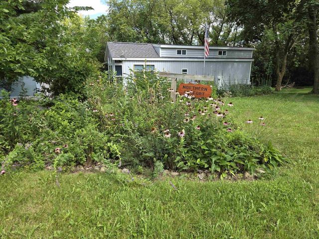 423 Skyline Drive, Edgerton, WI 53534