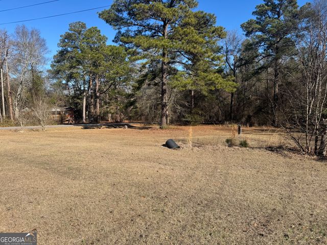 3801 Crest Drive, Macon, GA 31217