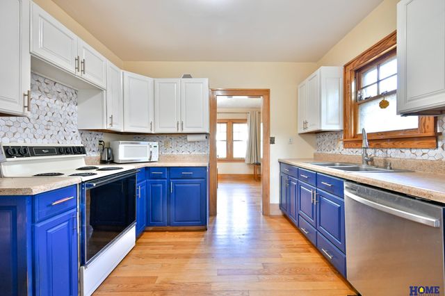 241 N 31st Street, Lincoln, NE 68503