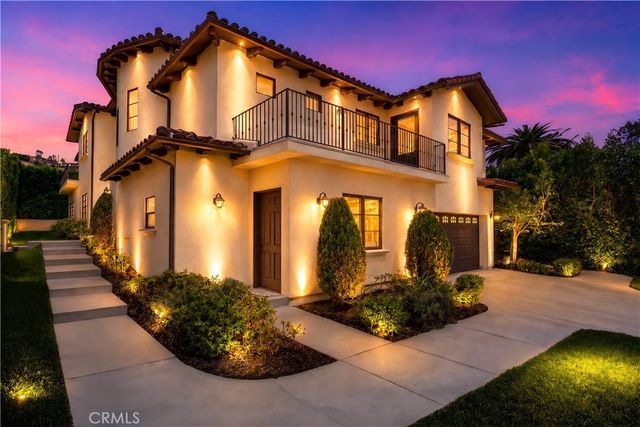 100 Country Club Drive, Burbank, CA 91501