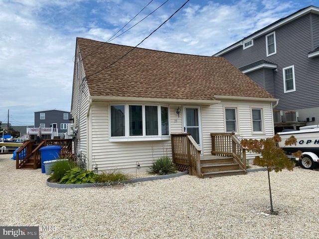39 MARK DRIVE, Stafford Township, NJ 08050