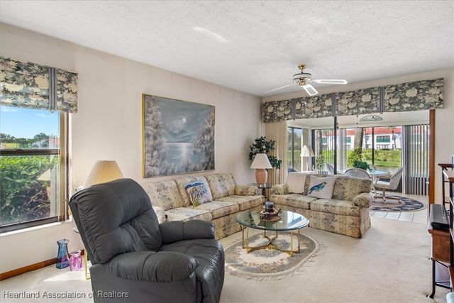 4915 Casablanca Circle H-1, Sebring, FL 33870