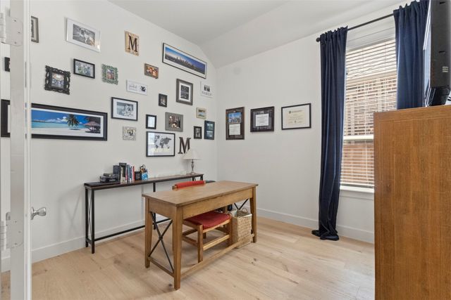 1609 Canter Court, Aubrey, TX 76227