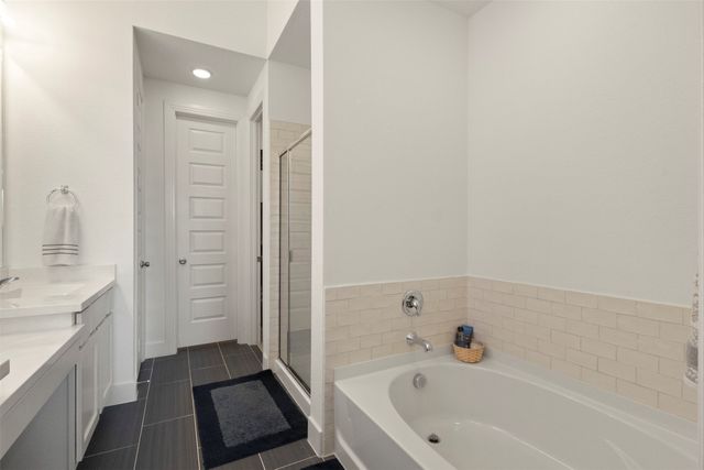 1609 Canter Court, Aubrey, TX 76227