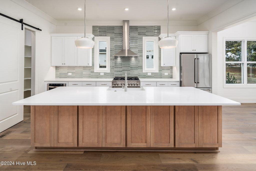 Image 3 of property listing at 138 Pine Tree Point, Snow Hill, NC 28580
