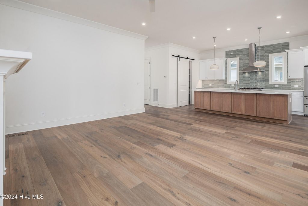 Image 7 of property listing at 138 Pine Tree Point, Snow Hill, NC 28580