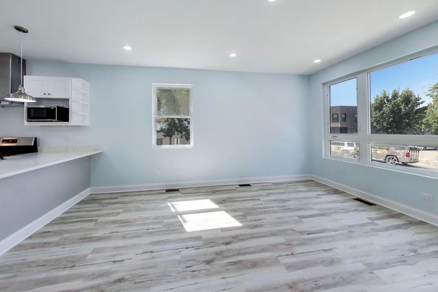 703 N Homan Avenue 1, Chicago, IL 60624