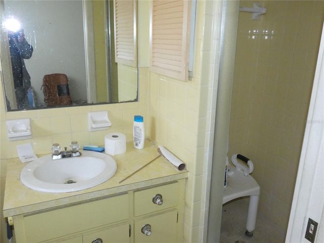 7526 PINEAPPLE LANE, Port Richey, FL 34668