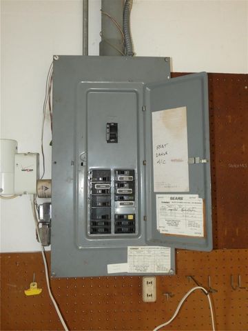 7526 PINEAPPLE LANE, Port Richey, FL 34668