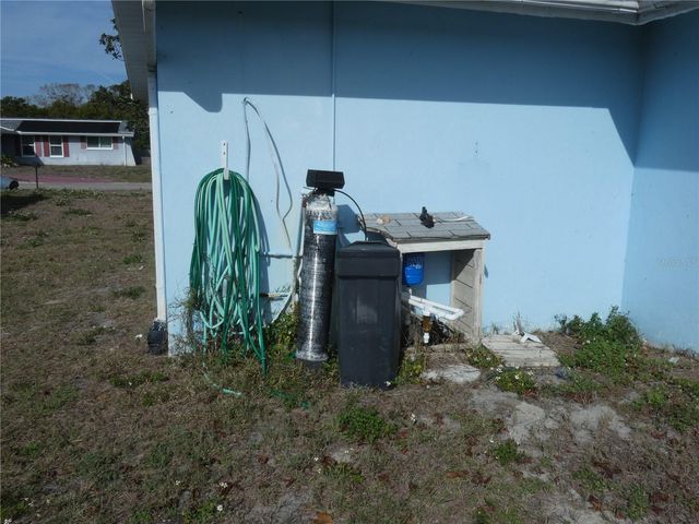 7526 PINEAPPLE LANE, Port Richey, FL 34668