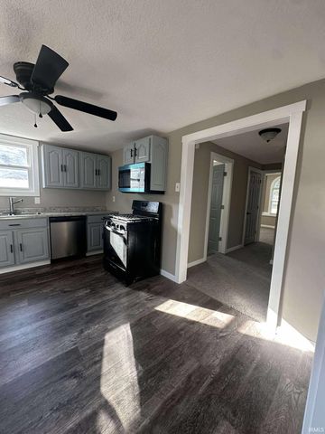 615 North Street, Huntington, IN 46750